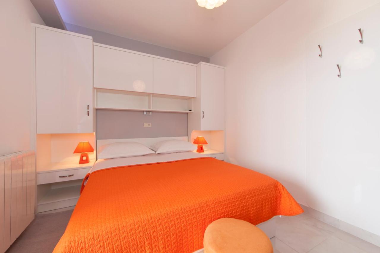 Apartments Milana Tučepi Extérieur photo