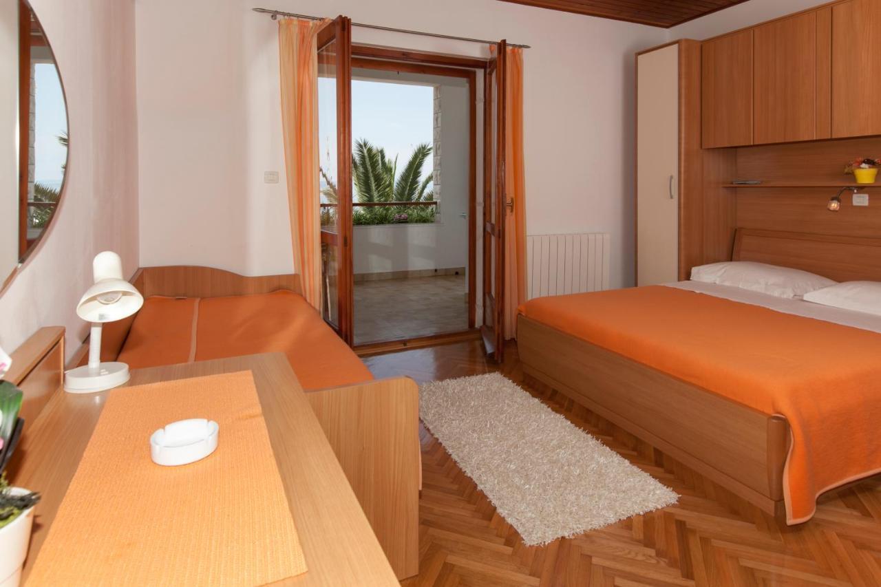 Apartments Milana Tučepi Extérieur photo