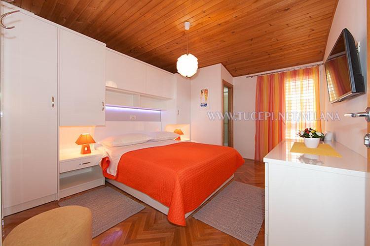 Apartments Milana Tučepi Extérieur photo