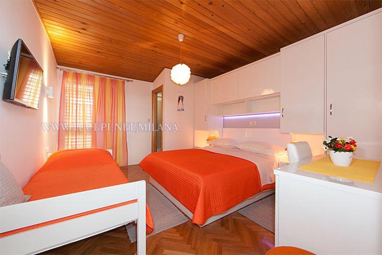 Apartments Milana Tučepi Extérieur photo