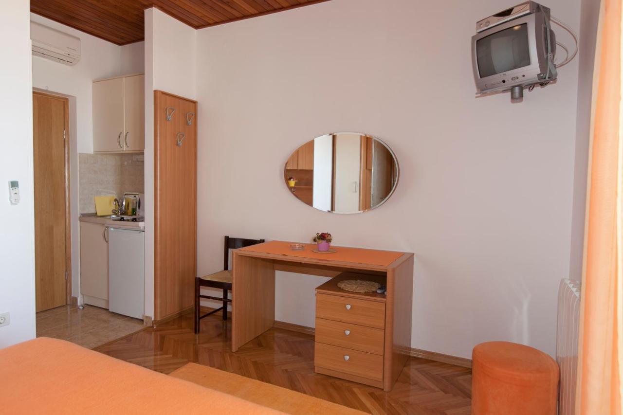 Apartments Milana Tučepi Extérieur photo