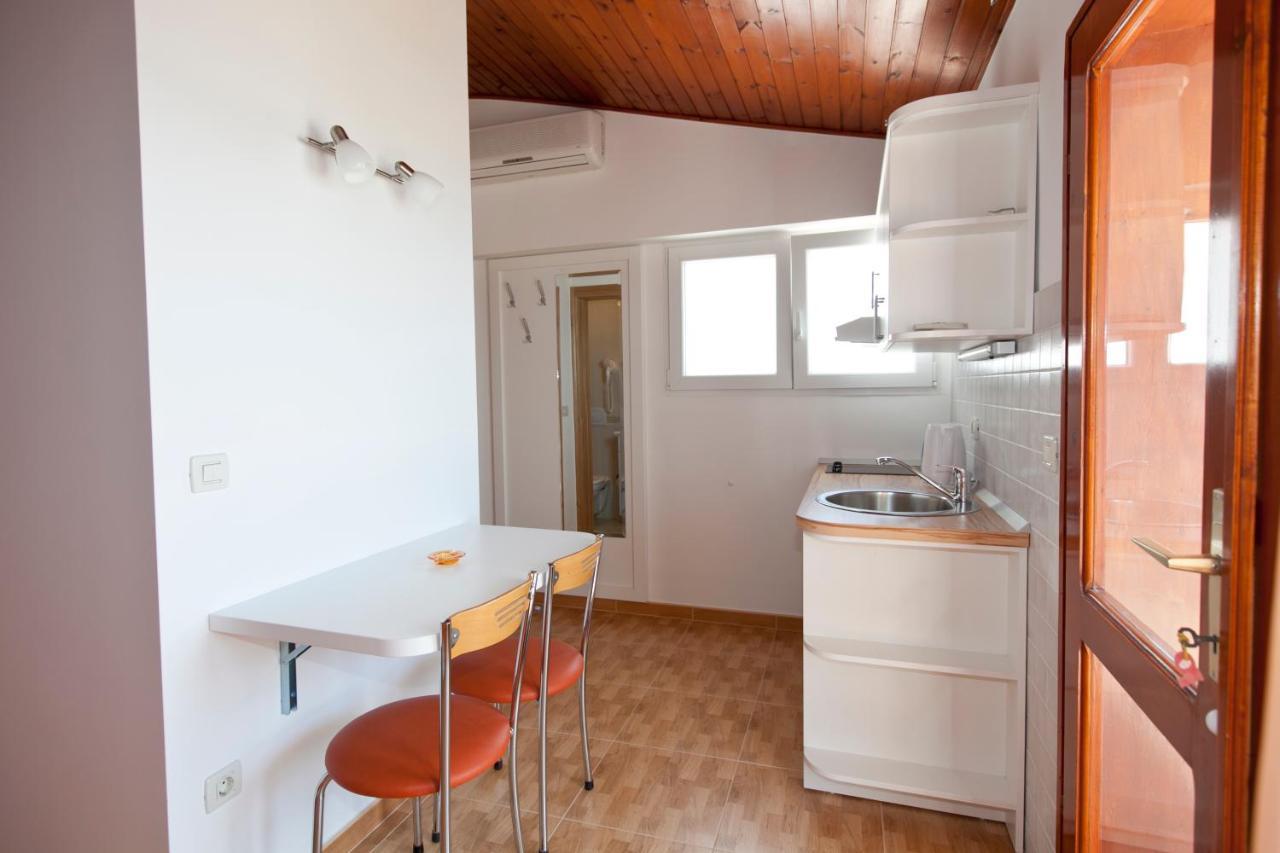 Apartments Milana Tučepi Extérieur photo
