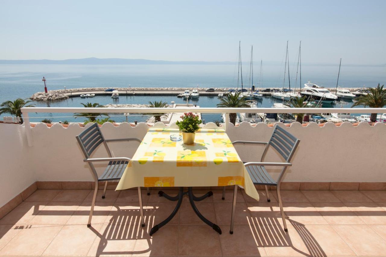 Apartments Milana Tučepi Extérieur photo